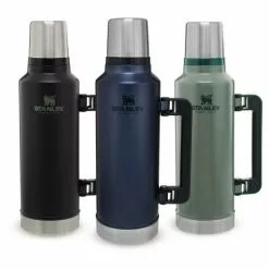 Stanley The Legendary Classic Bouteille 1.90L Hammertone Vert -Accessoires de cuisine Soldes 1783733559 550x550 1