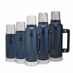 Bouteille Isotherme Stanley Legendary Classic 0,47 L Vert Martelé -Accessoires de cuisine Soldes 1875188154 550x550 1