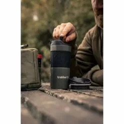 Tasse à Café Thermique Trakker Armolife -Accessoires de cuisine Soldes 211915 Trakker Armolife Thermal Coffee Press Mug LIFESTYLE 015 550x550h