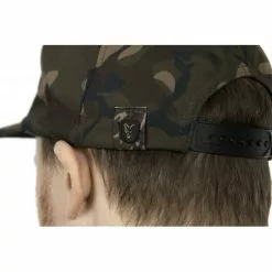 Casquette Snapback Fox Camo Flat Peak -Accessoires de cuisine Soldes CHH028 Fox camo Snap Back cap rear logo detail 550x550w