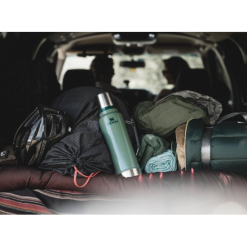 Stanley Legendary Classic Bouteille Thermos 1.00L Hammertone Vert -Accessoires de cuisine Soldes Knipsel201 550x550w