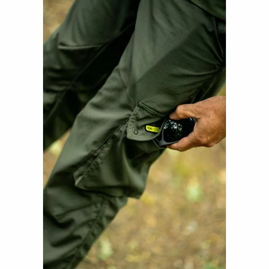RidgeMonkey APEarel Dropback Cargo Pants Vert 7 RidgeMonkey APEarel Dropback Cargo Pants Vert – Image 5