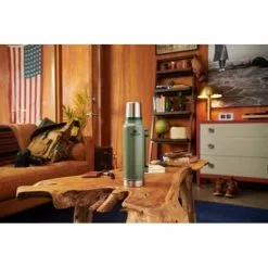 Stanley The Legendary Classic Bouteille 1.90L Hammertone Vert -Accessoires de cuisine Soldes Stanley20Legendary20Classic20Bottle201.9L20Hammertone20Green1 550x550w
