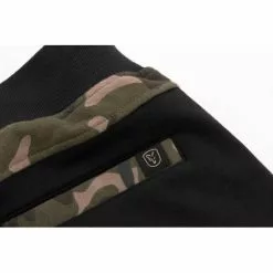 Jogging Camouflage Noir Fox -Accessoires de cuisine Soldes black camo joggers back pocket detail 550x550w